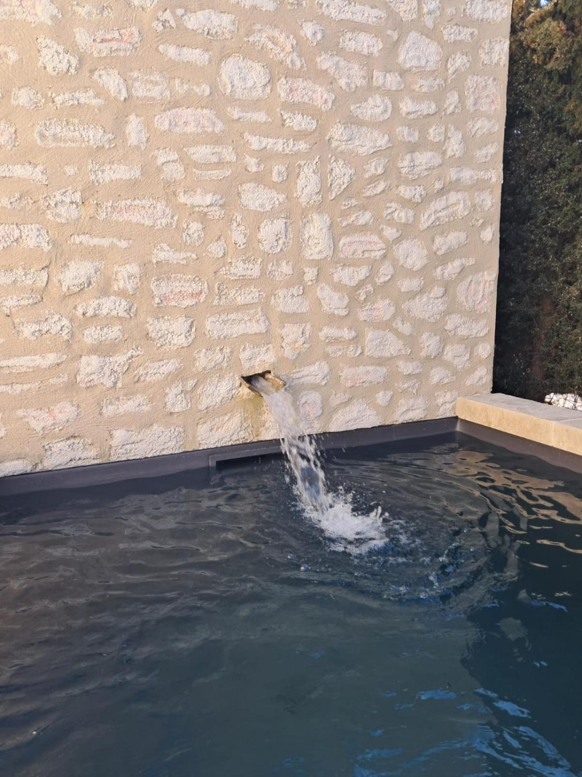 La Maison De Manon, 4-5Personnes, 75M2, Centre Village Avec Piscine Privee Maussane-les-Alpilles Exterior foto